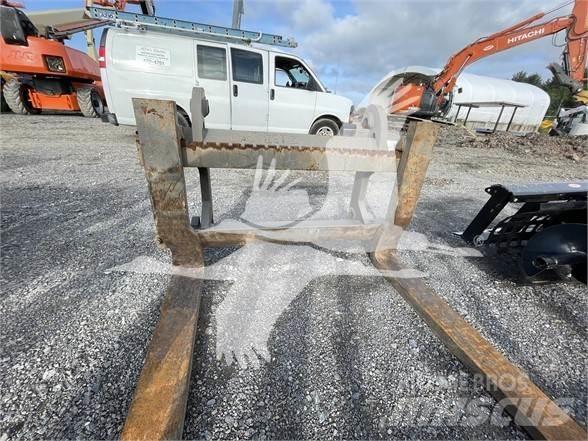 Volvo 80109 Forks