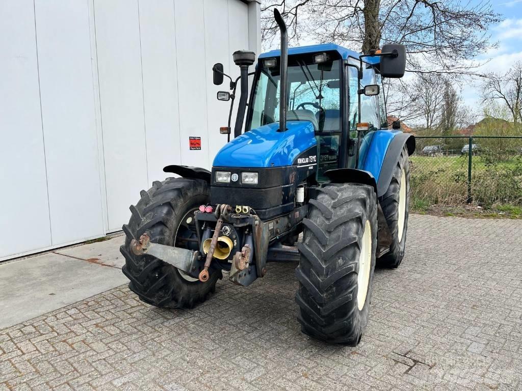 New Holland TS 110 Tractors