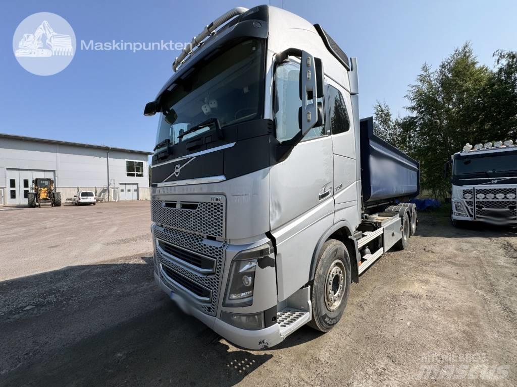 Volvo FH 16 750 Hook lift trucks