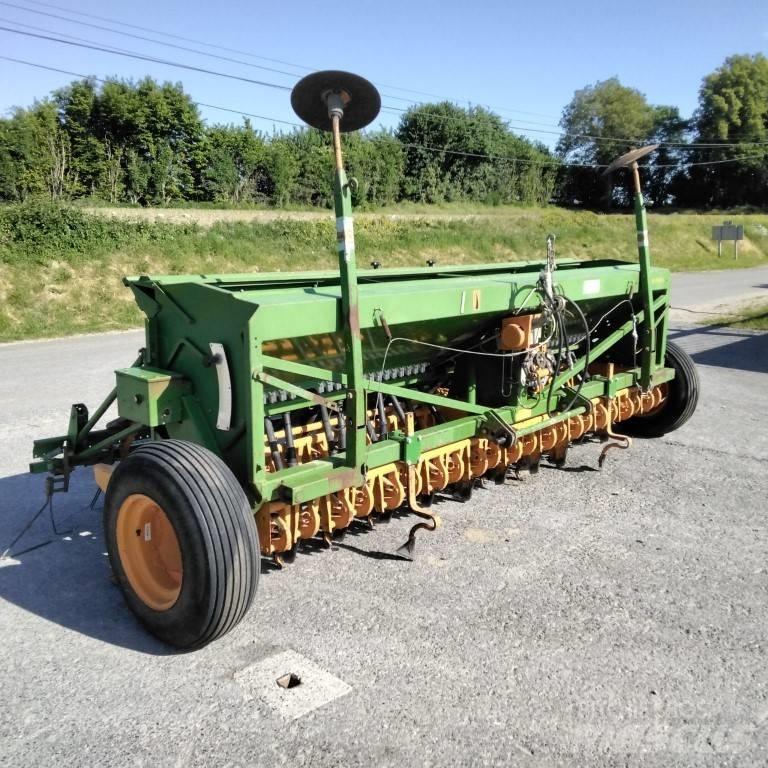 Amazone D7 40 E Drills