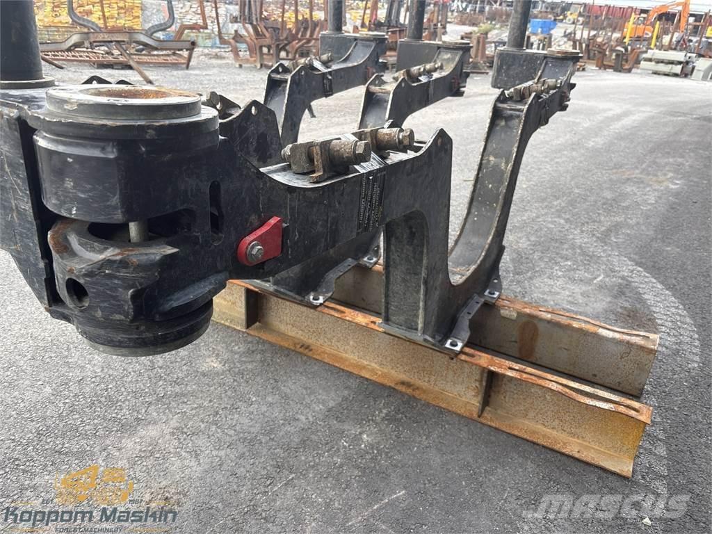 Komatsu 855 Other components