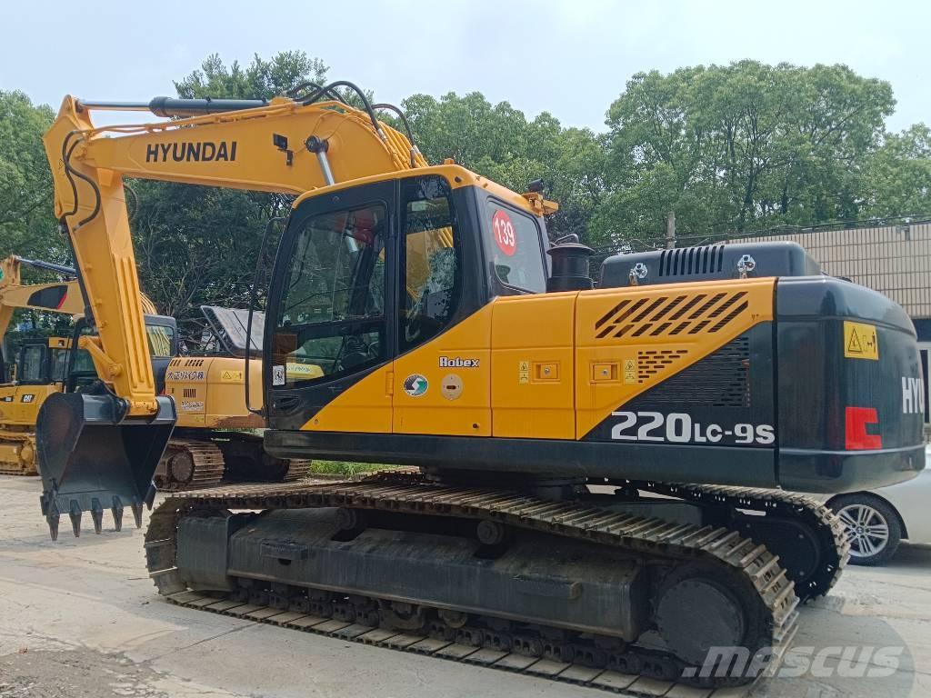 Hyundai 220LC-9S Crawler excavators