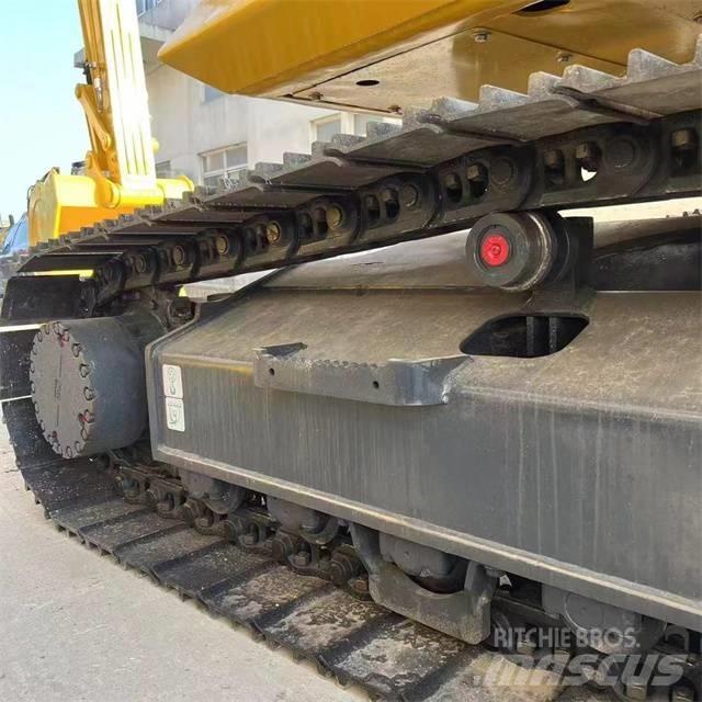 Komatsu PC 210-8 Crawler excavators