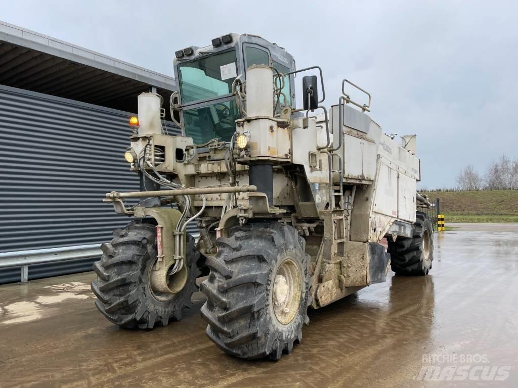 Wirtgen WR 2500S Asphalt recycling