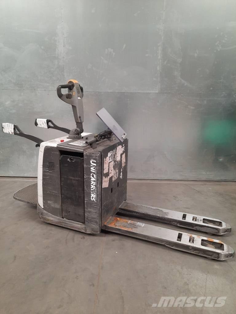 UniCarriers 200PMR Low lift with platform