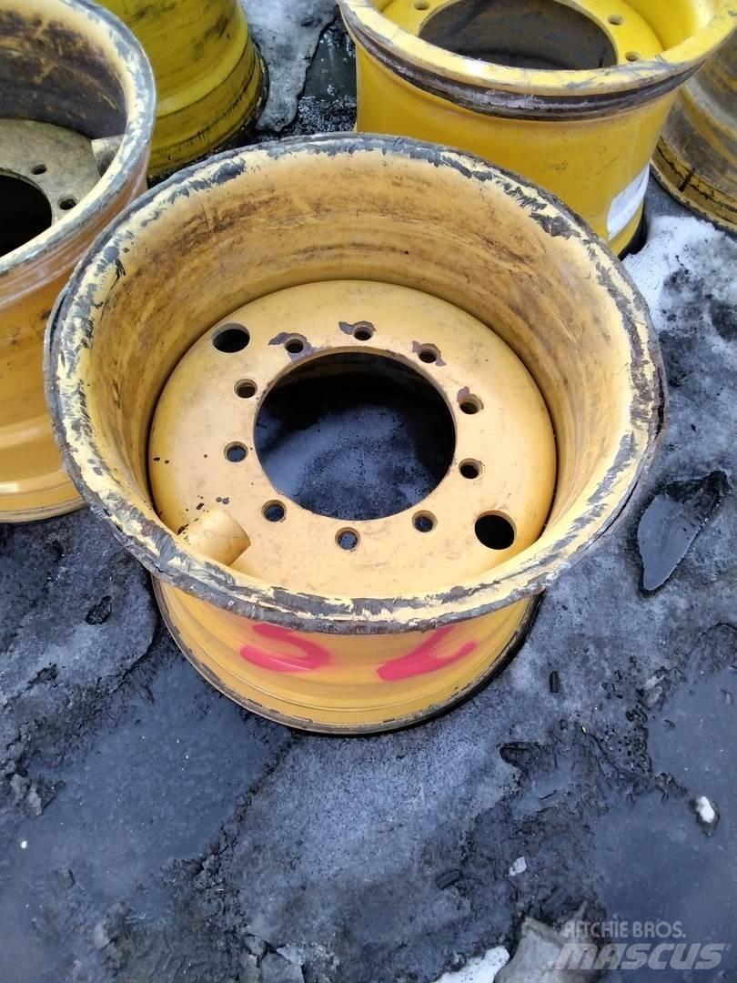 Rottne SMW 20x26,5 Tyres, wheels and rims