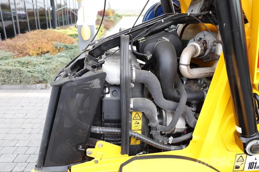 JCB 3CX Compact Backhoe