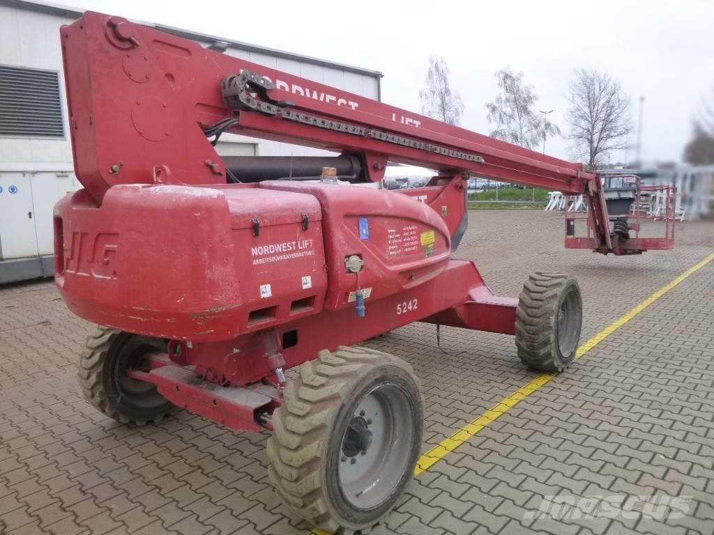 JLG E 600 JP Articulated boom lifts