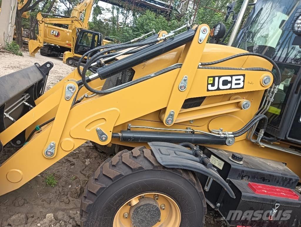 JCB 3 CX Backhoe