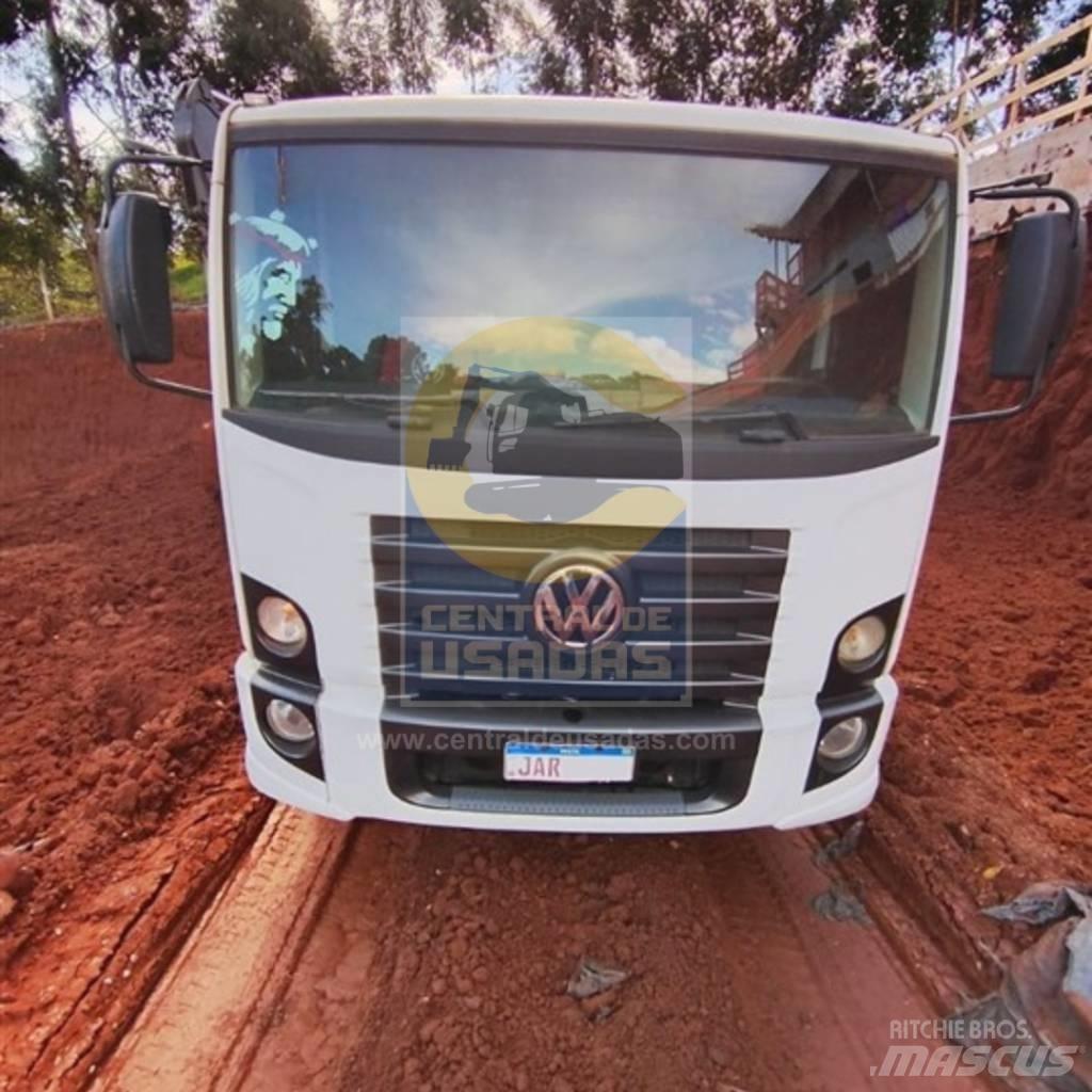 Volkswagen VW 26.260 Tipper trucks