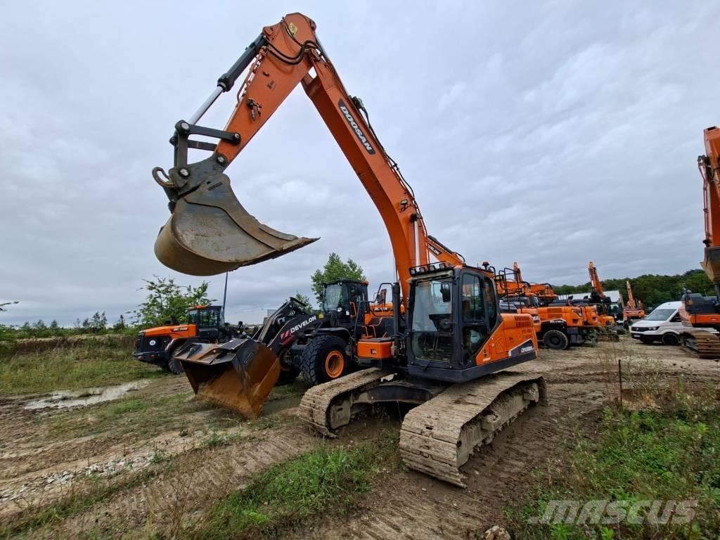 Doosan DX 225 LC-5 Crawler excavators