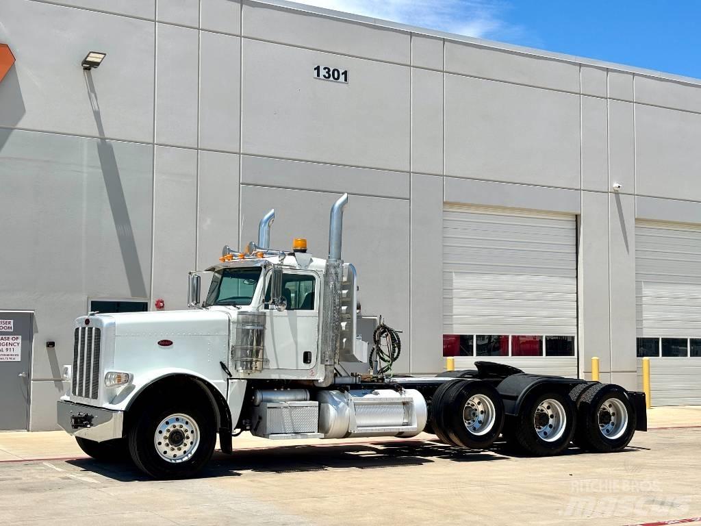 Peterbilt 389 Prime Movers