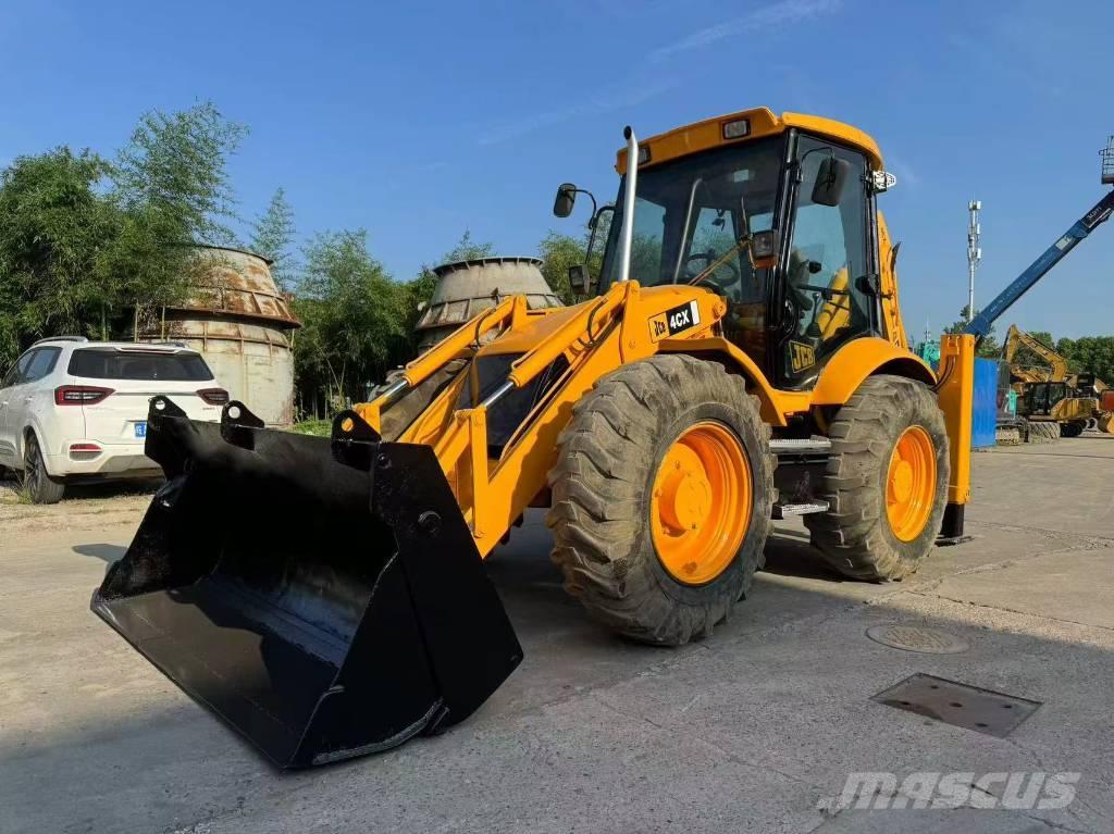 JCB 4CX Backhoe
