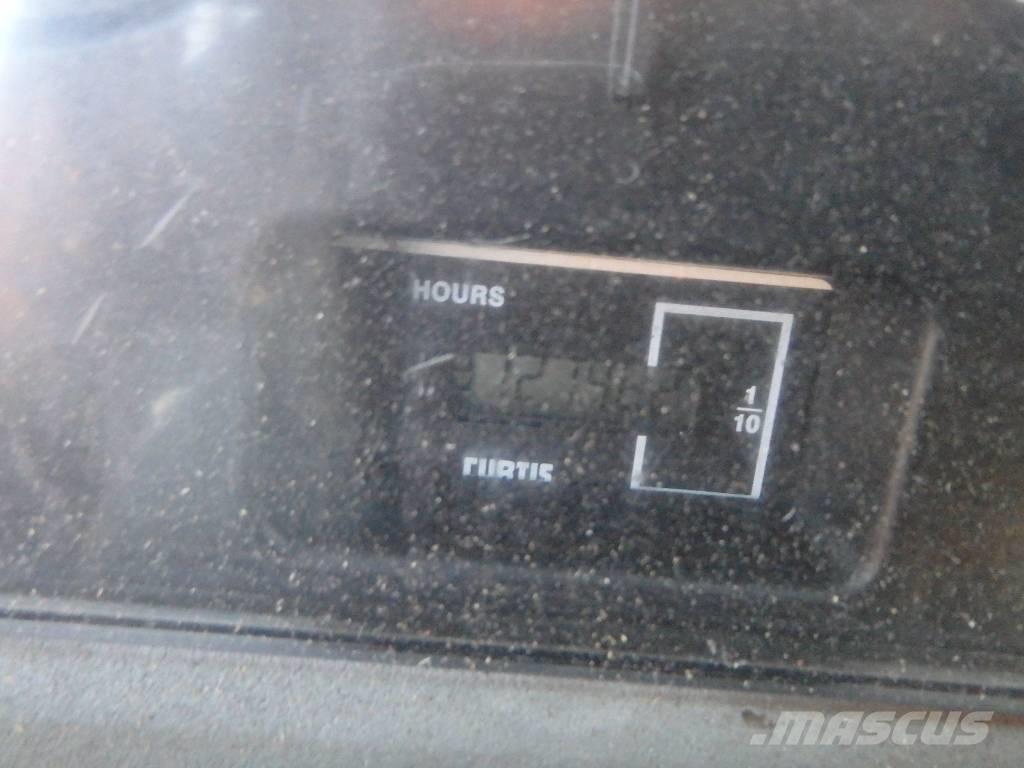 Daewoo Mega 250 4x4 Wheel loaders