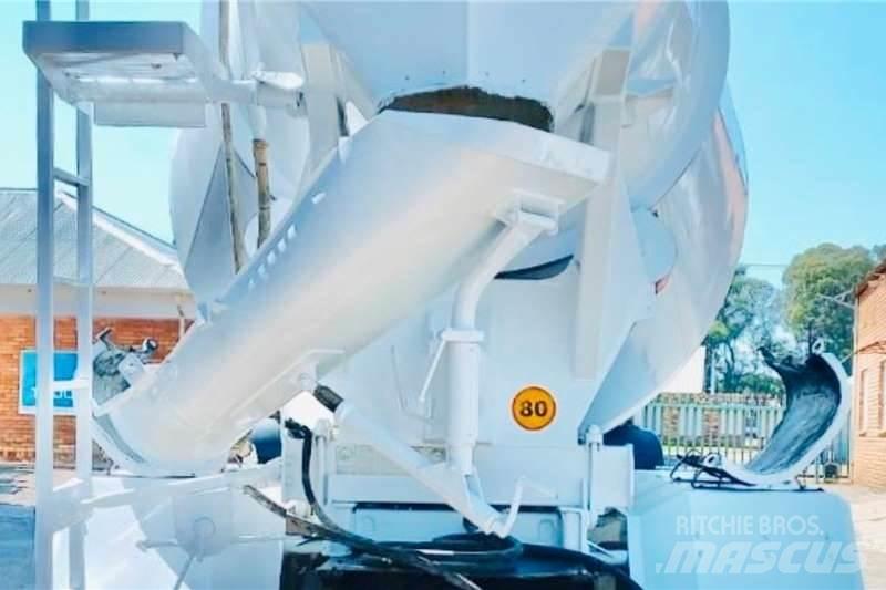 Fuso FJ 26-280 Other trucks