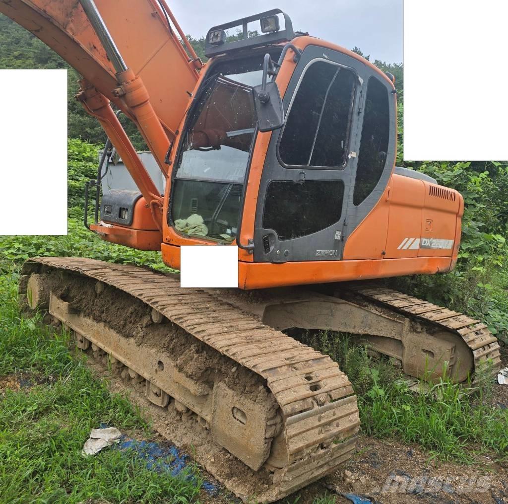Doosan DX 220 LC-9 Crawler excavators