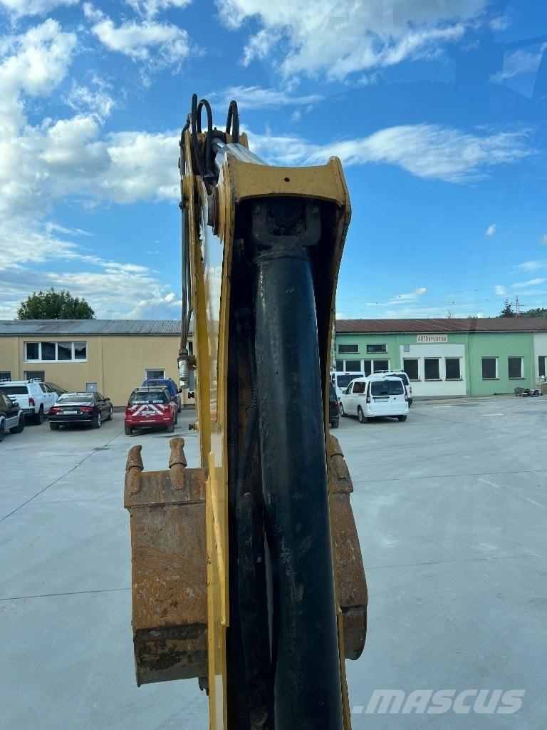 CAT 444F Backhoe