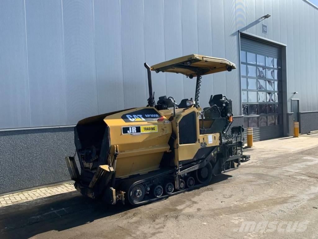CAT AP355F Asphalt pavers
