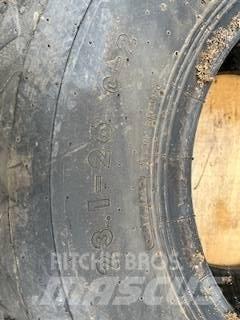 Armour 23.1-26 Tyres, wheels and rims