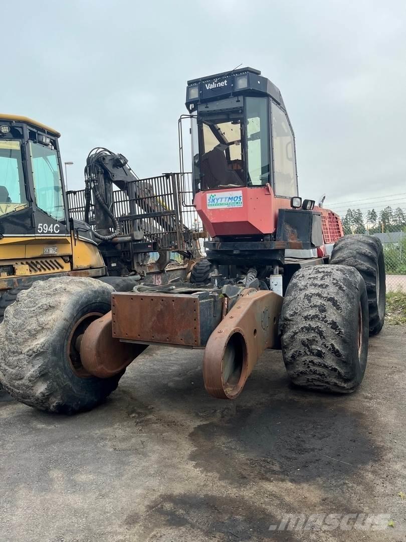 Valmet 921 Harvesters