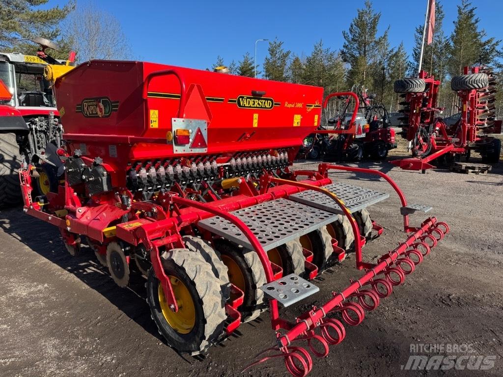 Väderstad Rapid 300C Combination drills