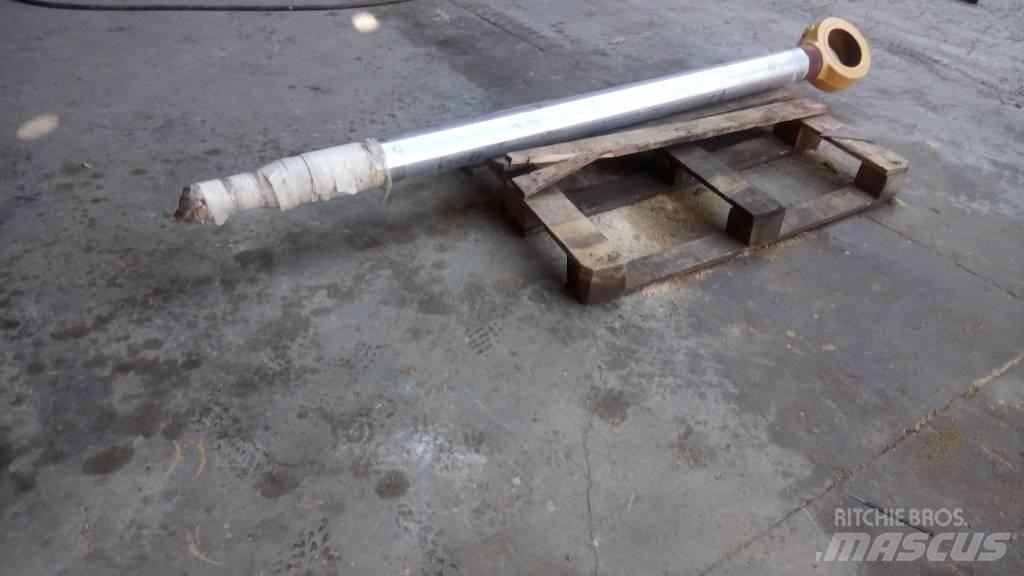 CAT 245 Hydraulics
