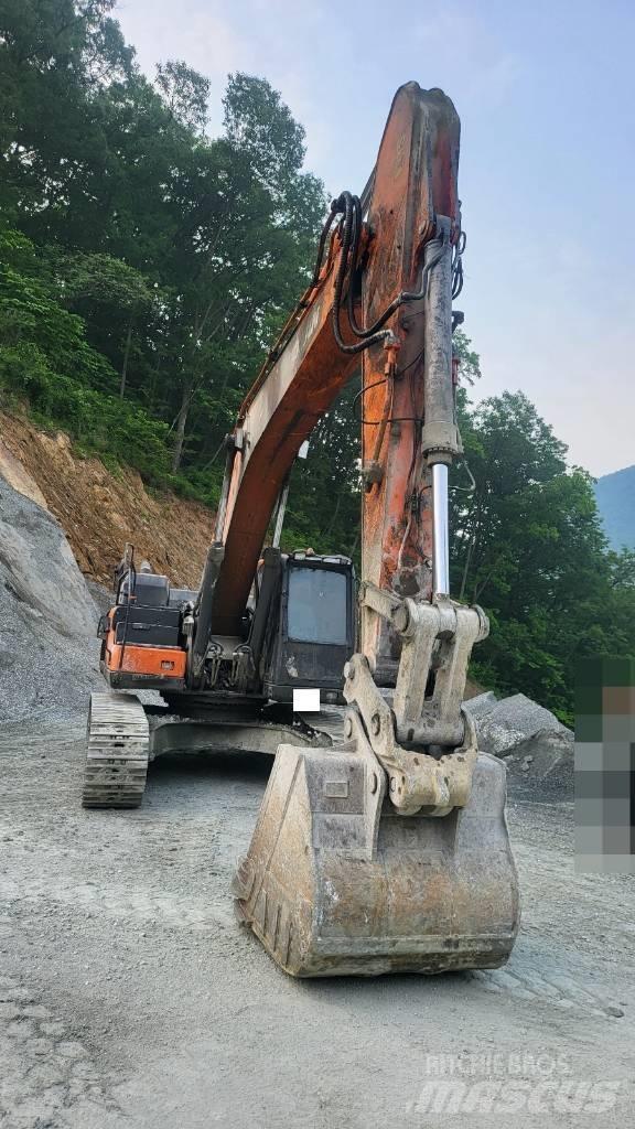 Doosan DX 300 LC-5 Crawler excavators