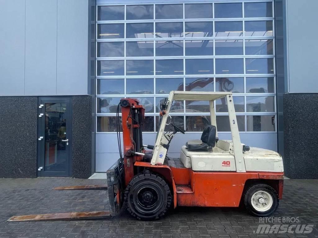 Nissan 40 Other
