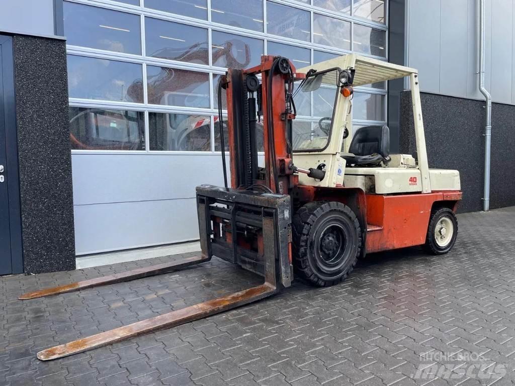 Nissan 40 Other