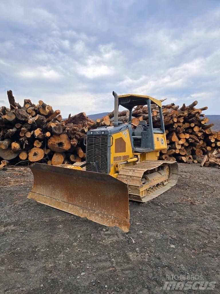 DEERE 450J LGP Crawler dozers