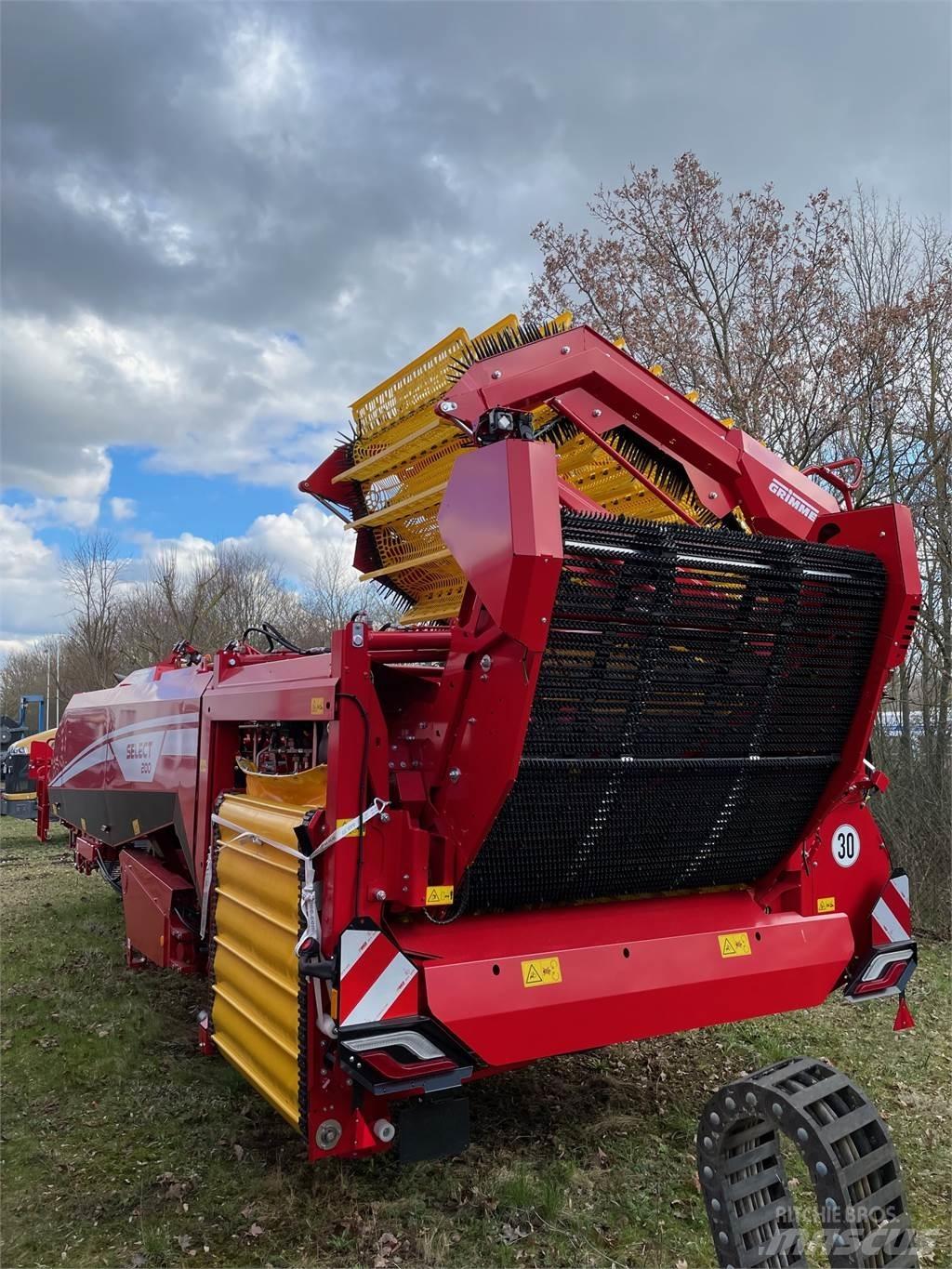 Grimme Select 200 Potato harvesters