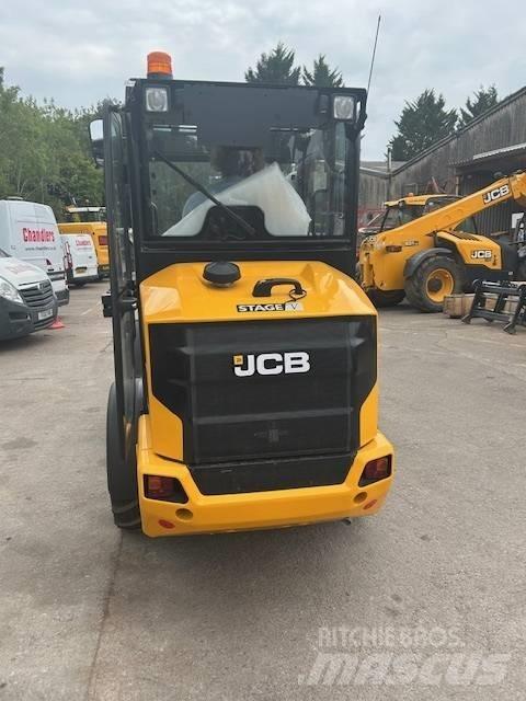 JCB 403 PLUS Telehandlers