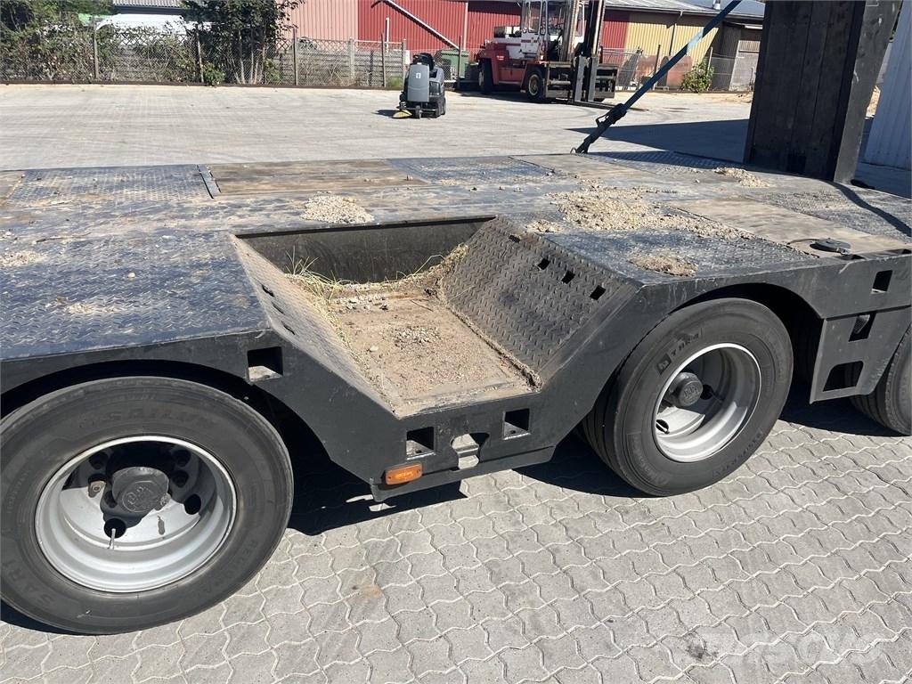 AMT 4 aksler Low loader-semi-trailers