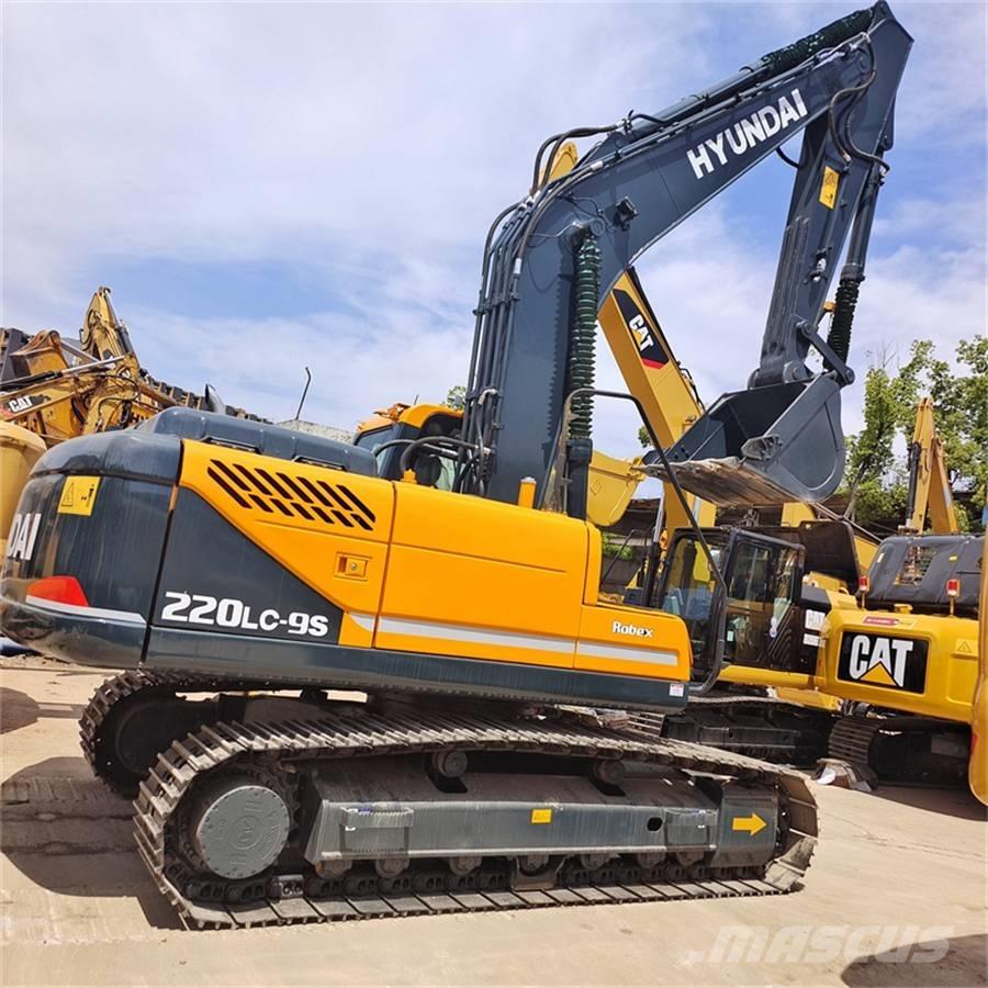Hyundai 220LC-9T Crawler excavators