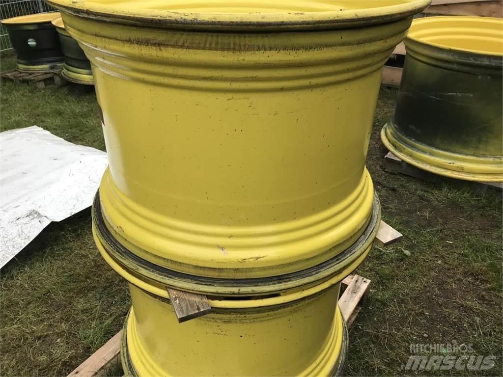 John Deere 23x34 Tyres, wheels and rims