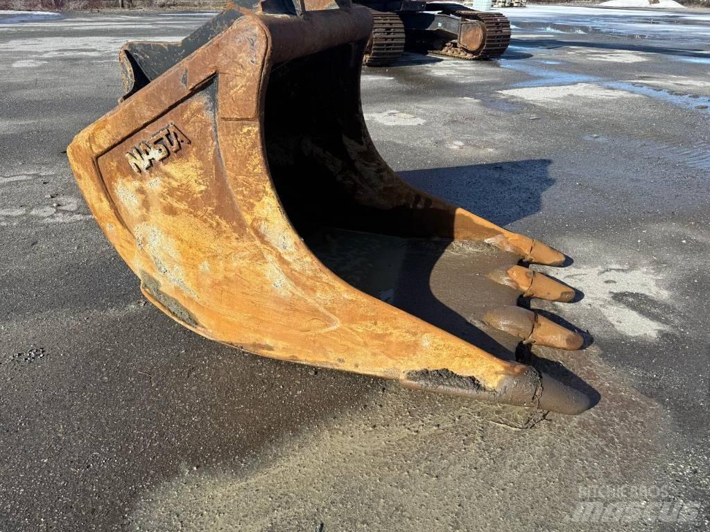 Hitachi ZX 225 US Crawler excavators