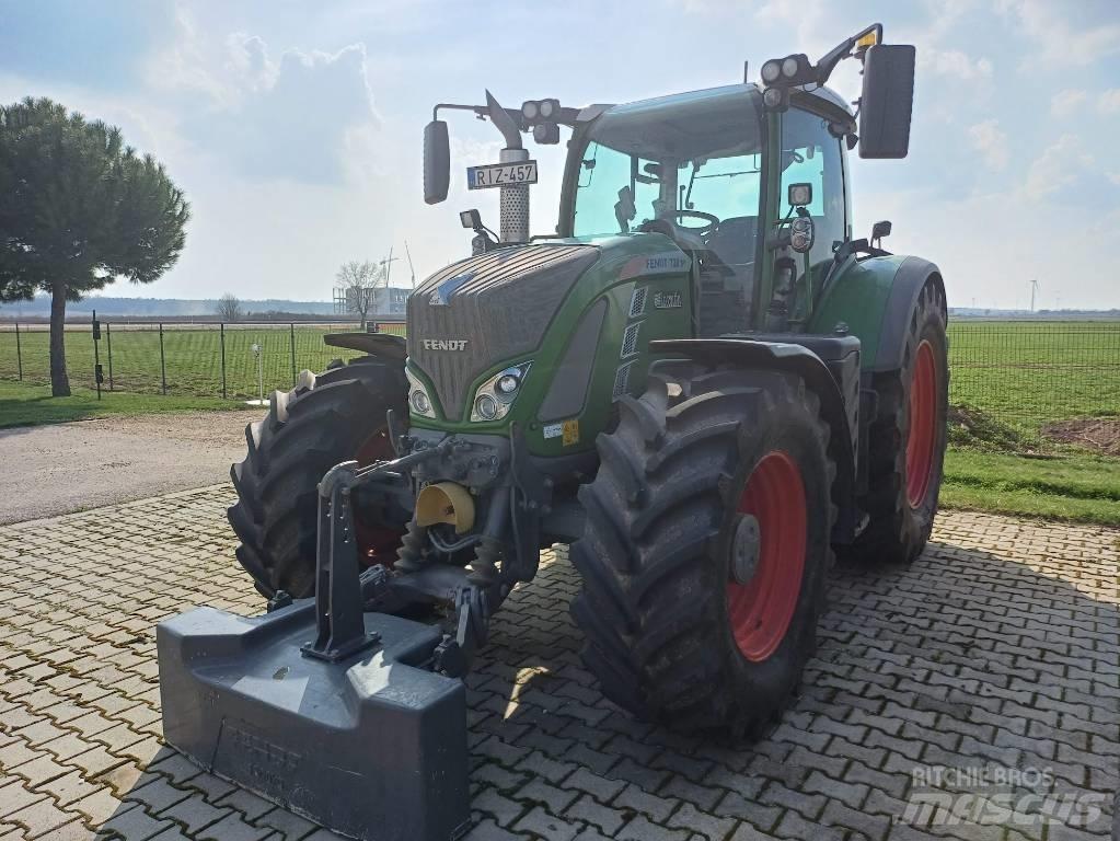 Fendt 720 Profi Plus Tractors