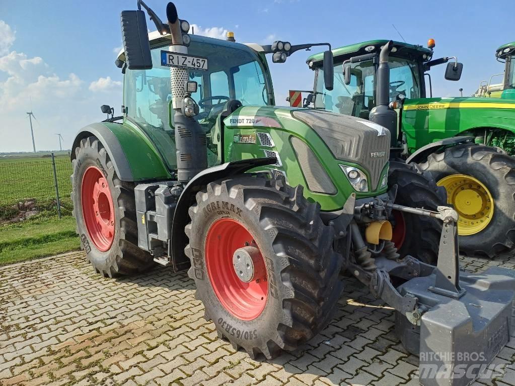 Fendt 720 Profi Plus Tractors