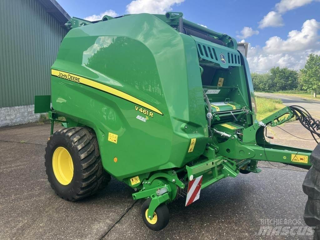 John Deere V461R Round balers