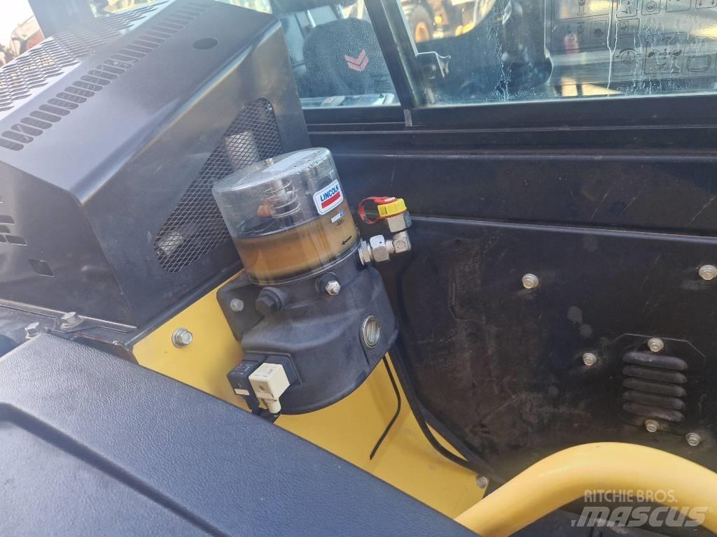 Yanmar VIO80 Crawler excavators