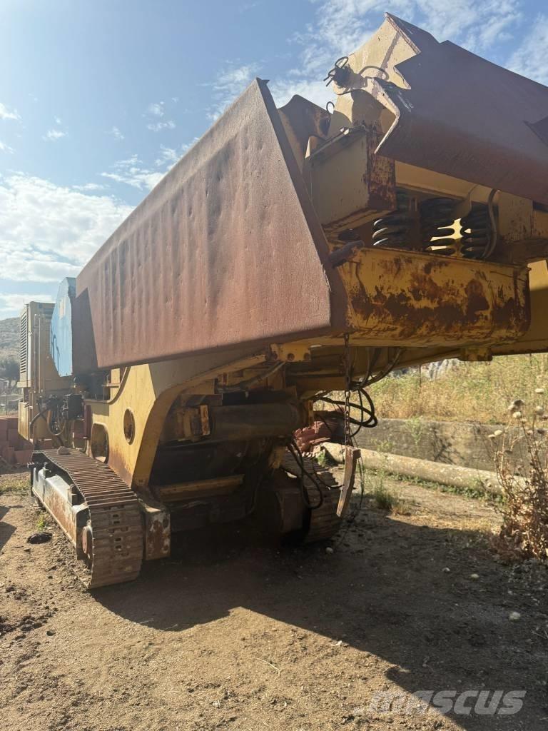 OM APOLLO Concrete machines