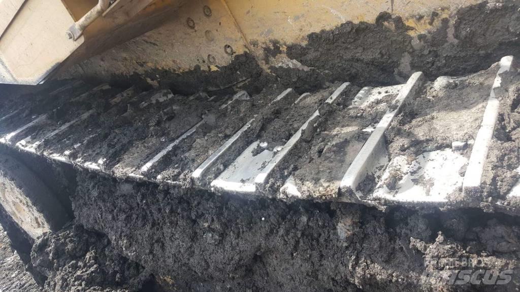 CAT D 9 R Crawler dozers