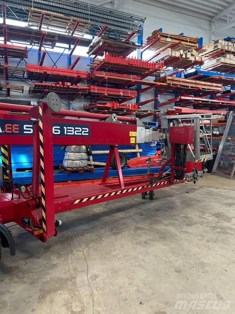 Denka-Lift DL 30 Trailer mounted platforms