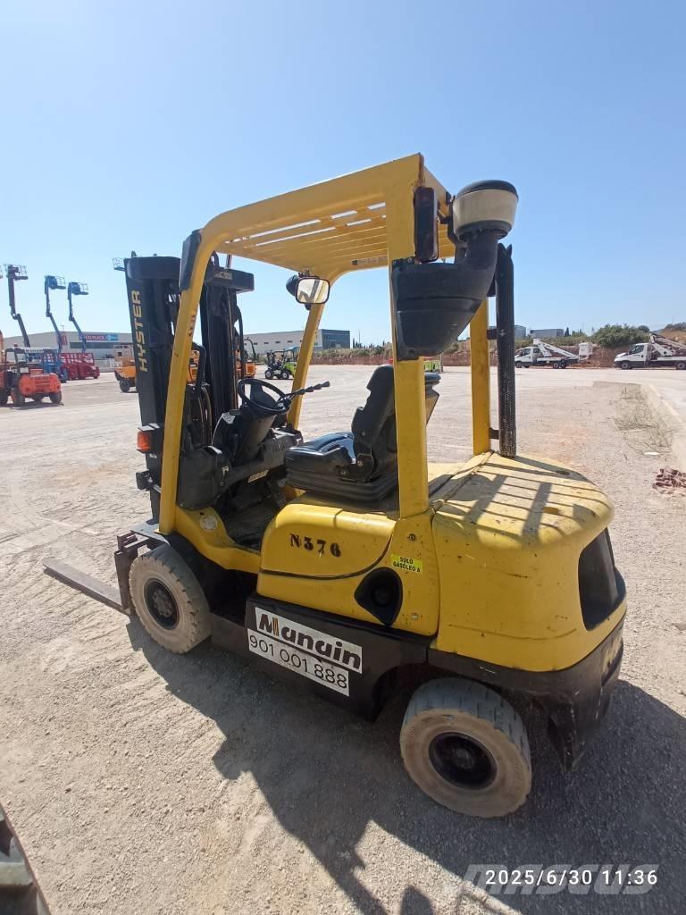 Hyster H 2.5 XT Diesel trucks