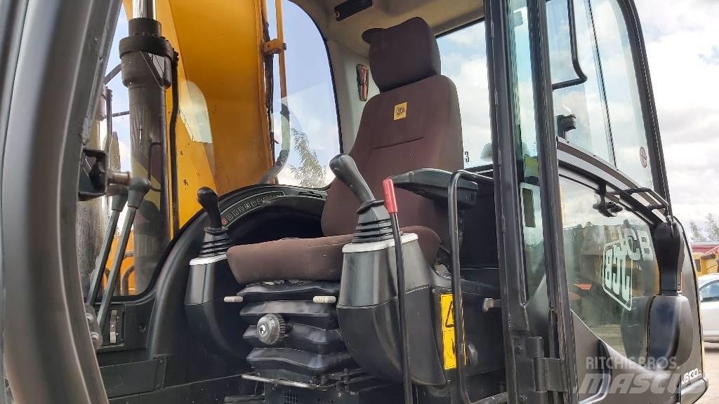 JCB JS 130 LC Crawler excavators