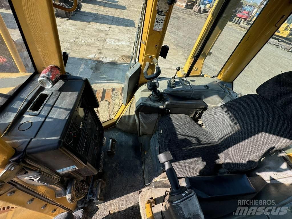 CAT D 6 N LGP Crawler dozers