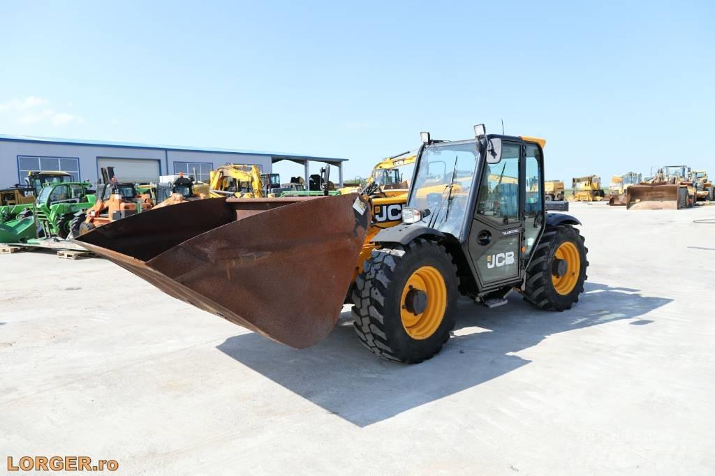JCB 527-58 Agri Telehandlers