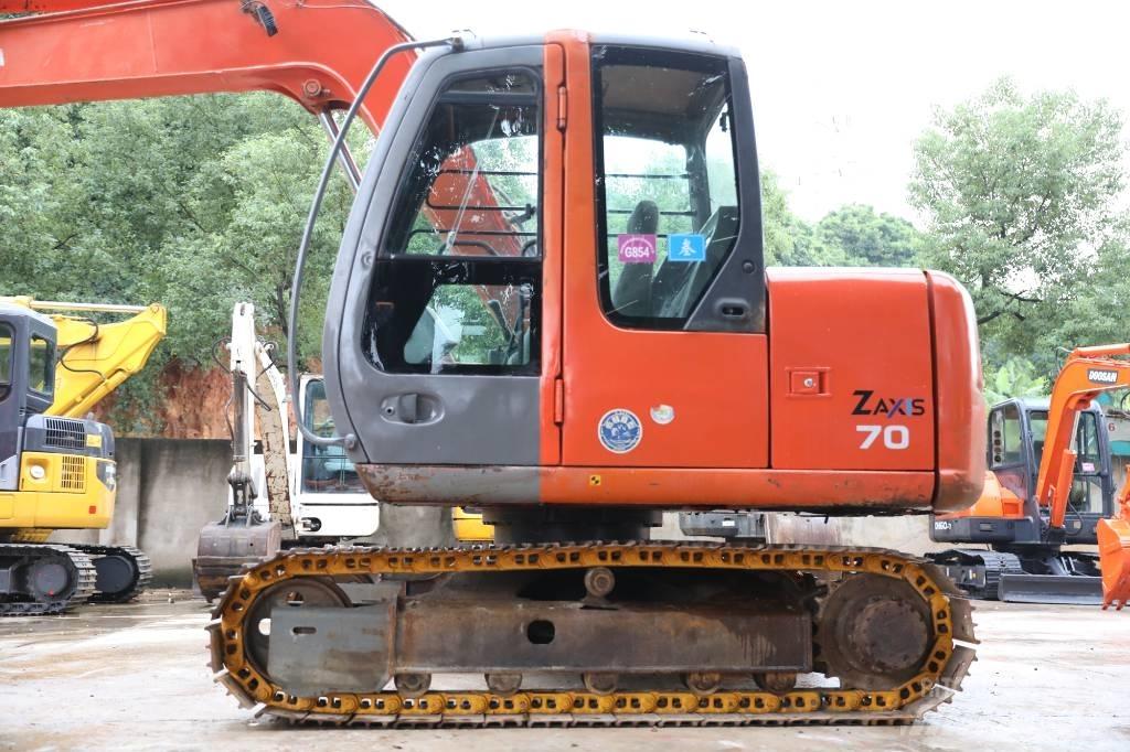Hitachi ZX 70 Crawler excavators