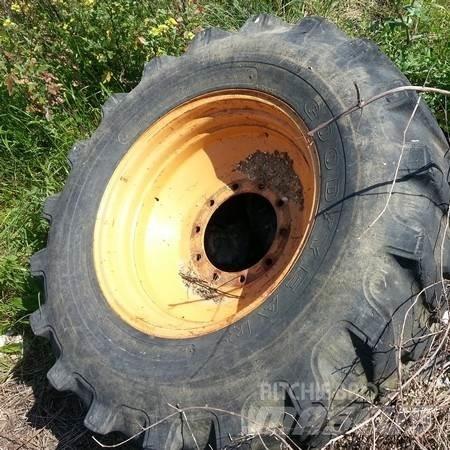 Case 580 SLE Jante Tyres, wheels and rims