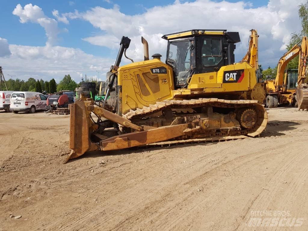 CAT D 7 E LGP Crawler dozers